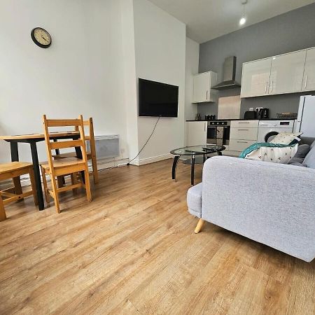 Bee Accommodations Backways Leicester Extérieur photo