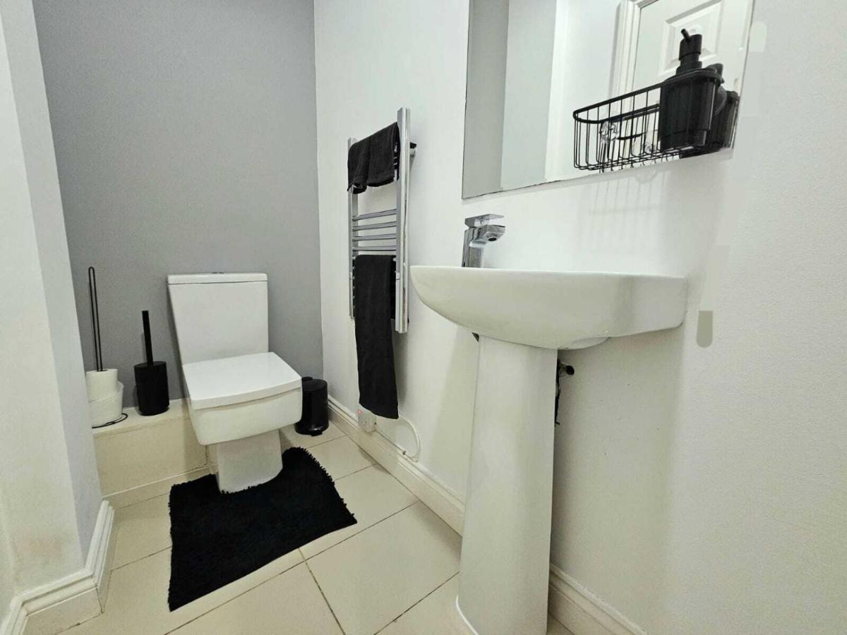 Bee Accommodations Backways Leicester Extérieur photo