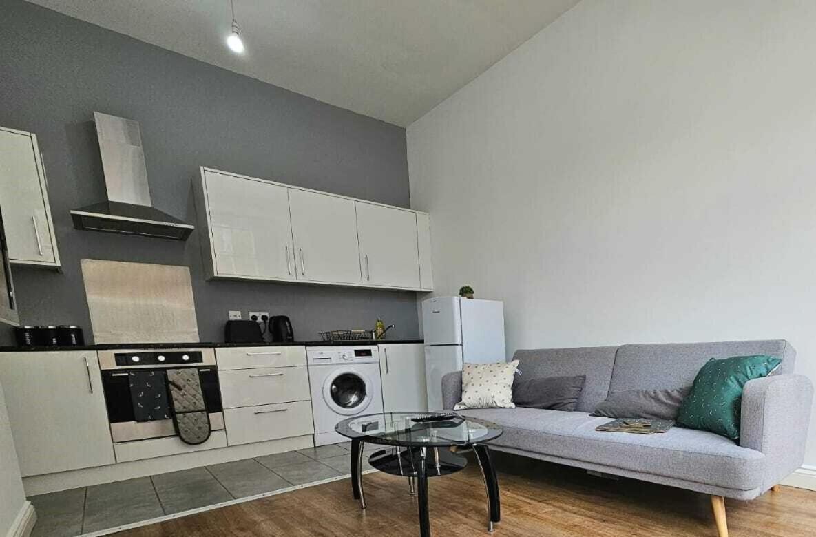 Bee Accommodations Backways Leicester Extérieur photo